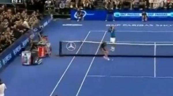 federer ingrozit de gestul lui roddick vezi ce a facut acesta video