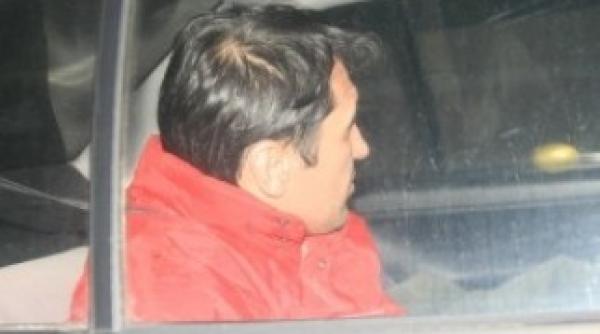 un nou caz perla i a spart contul de facebook si o ameninta ca va face carnagiu