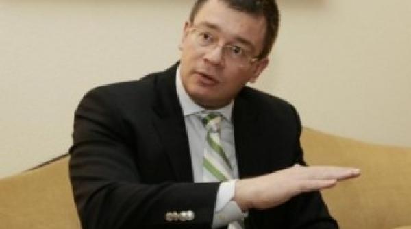 ungureanu inainte de o candidatura la prezidentiale vreau sa dovedesc performanta