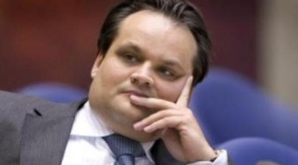 ministrul olandez al finantelor ar putea demisiona daca guvernul nu accepta scaderea deficitului