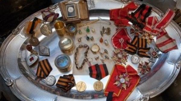 comoara tarista descoperita la sankt petersburg isi cauta proprietarul