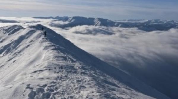 patru turisti s au ratacit in masivul piatra craiului