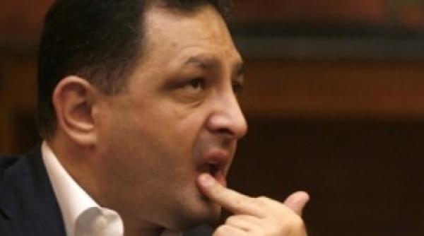 vanghelie singurul primar bucurestean al opozitiei care primeste bani de la guvern