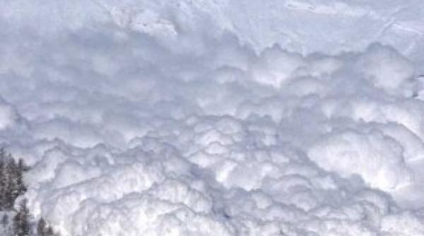 avalansa in casmir 135 de persoane ingropate sub zapada