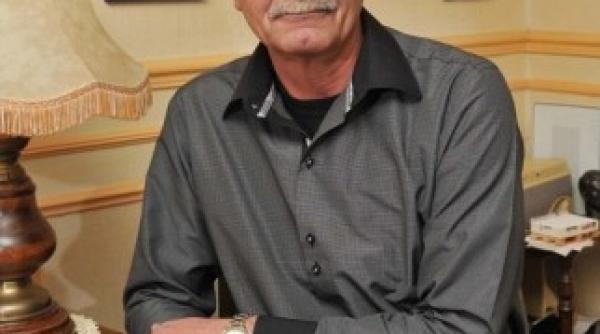 nepotul lui hitler se destainuie el va fi mereu parte din familia mea