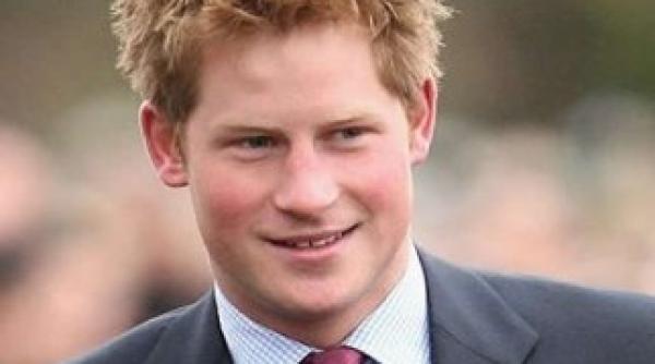 printul harry a sosit in romania pentru a petrece pastele