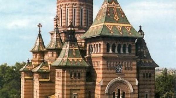 vandalism la timisoara vitrina catedralei mitropolitane sparta cu ranga