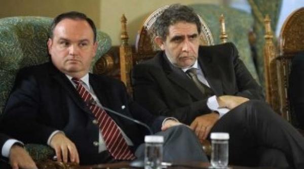 minoritatile voteaza cu motiunea vezi cati parlamentari merg cu opozitia