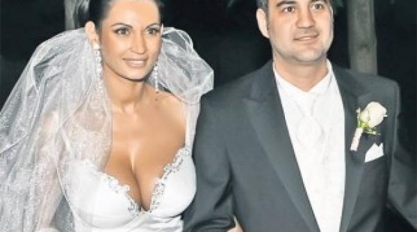 zsolt jr impresionat de nicoleta luciu in rochie de mireasa mami arati ca o printesa