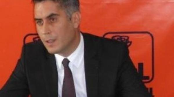 deputatul florentin gust demisioneaza din pdl
