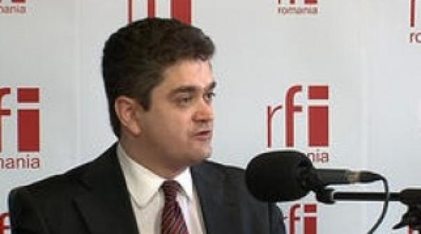 paleologu nu plec din pdl desi voi plati pentru idioteniile si hotia altora