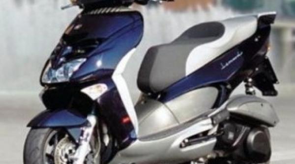 permisul de conducere pentru mopede obligatoriu de la anu