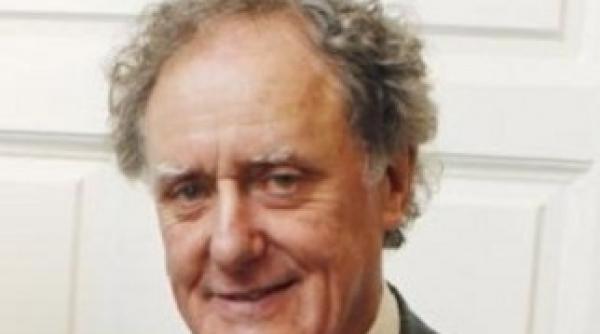 un reprezentant bce lasat fara cuvinte de un jurnalist irlandez video superb