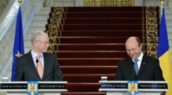 basescu la mijlocul anului se maresc salariile