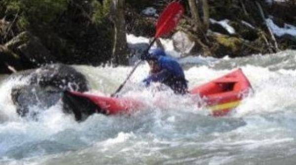 cei trei turisti dati disparuti in zona raului vaser au fost gasiti