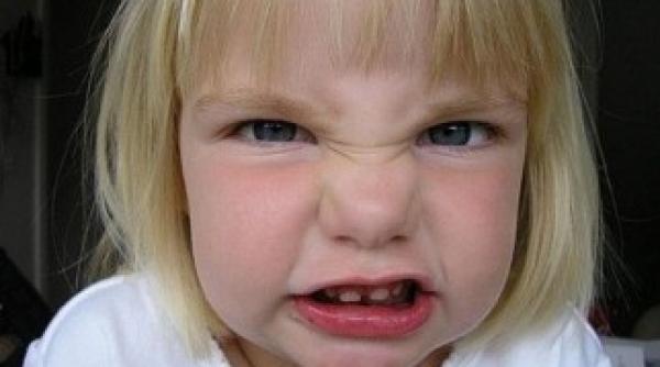 cum trebuie actionat cu micul tiran de acasa