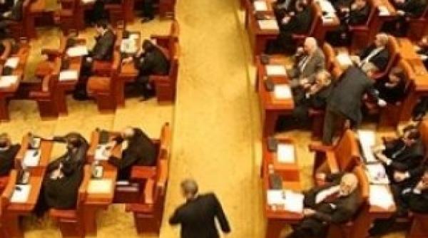 exodul din pdl continua inca patru deputati parasesc partidul