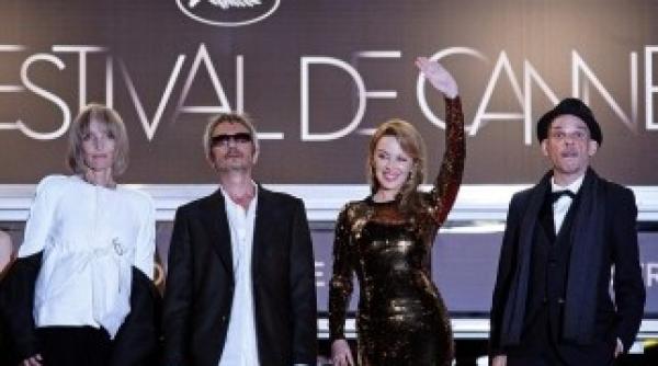 festivalul de la cannes aplauze si huiduieli