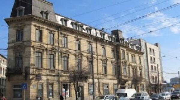 elena udrea sotul meu a cumparat hotelul grivita