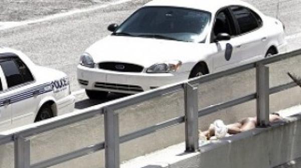 terifiant scena de canibalism in mijlocul orasului video