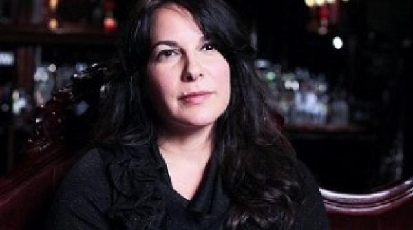 viata unei fiice de mafiot tata l a omorat pe soferul care a vrut sa ma violeze