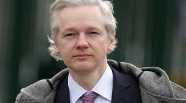 julian assange fondatorul wikileaks va fi extradat in suedia 2