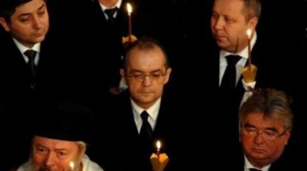 biserica in campanie preotii indeamna oamenii sa voteze cu boc