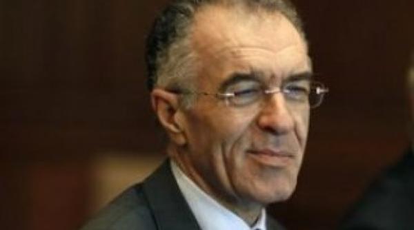 grecia vassilis rapanos a plecat din guvernul lui antonis samaras