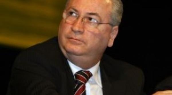 vezi ce a declarat traian basescu la investirea lui puiu hasotii