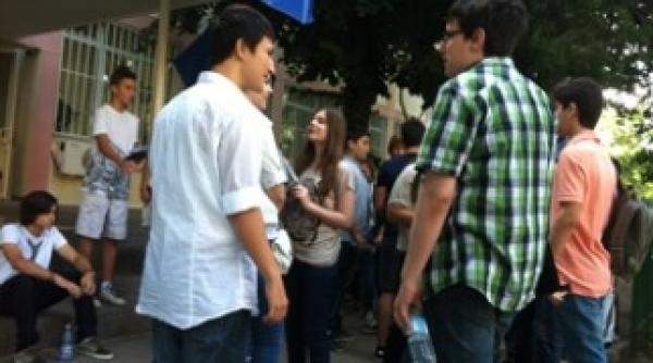 reportaj evaluare nationala la matematica discutii pe scandalul subiectivei