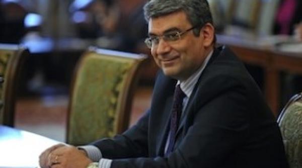 baconschi acuza usl ul de subminarea statului de drept