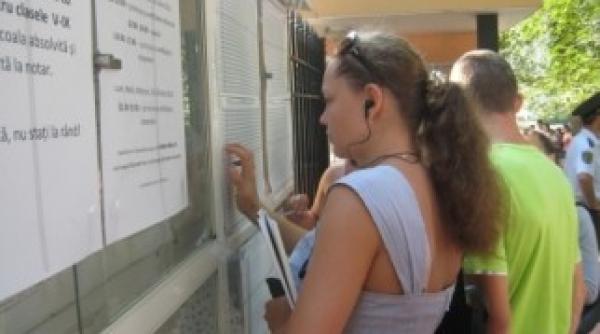rezultate evaluare nationala 2012 11 medii de 10 in judetul dambovita