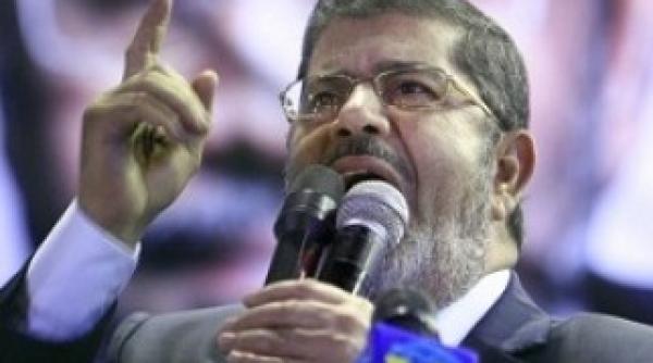 primul presedinte islamist din egipt a fost investit astazi in functie