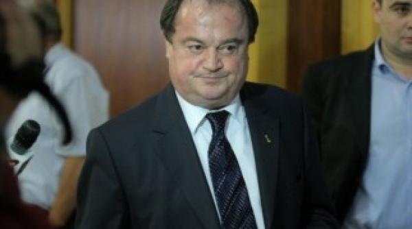 blaga antonescu se face de ras nu il poate suspenda pe basescu