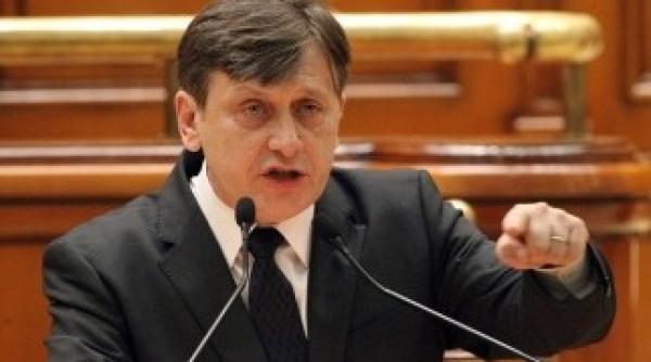 crin antonescu ma retrag din viata politica definitiv daca basescu nu va demis