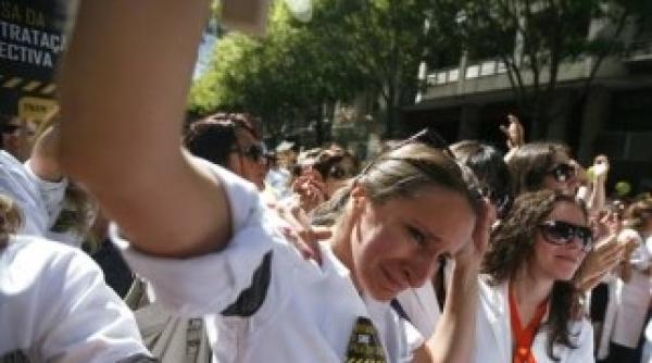 medicii portughezi in greva de doua zile