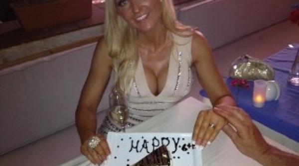 familie arsa de un chelner in turcia foto