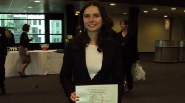 o studenta romanca a primit premiul stiintific amelia earhart