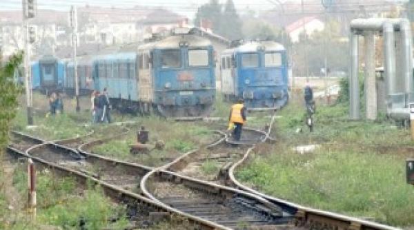 trenurile care ajung si pleaca din bucuresti nord au intarzieri vezi de ce