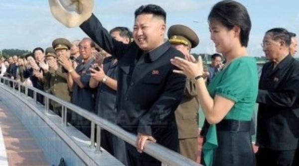 liderul nord coreean kim jong un s a casatorit vezi cine este sotia lui