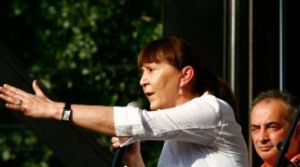 macovei continua dezinfomarea dau interviuri despre frauda in presa straina