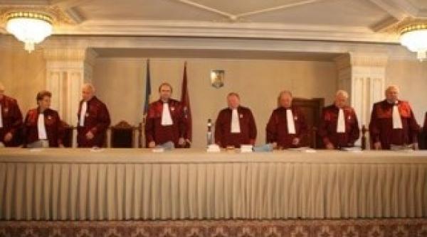parvulescu curtea constitutionala poate determina repetarea referendumului
