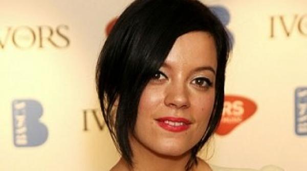 lily allen revine cu un nou nume de scena