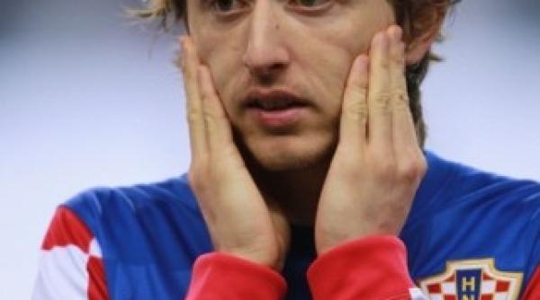 wesley sneijder in locul lui modric la real madrid