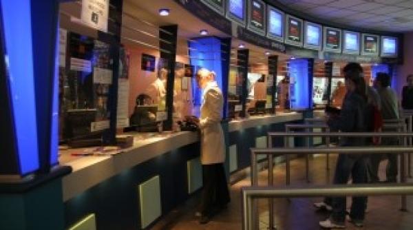 hollywood multiplex si cinemapro ofera vouchere de reduceri si bilete gratis la film