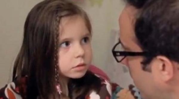 toata lumea din familia noastra distins cu trofeul anonimul