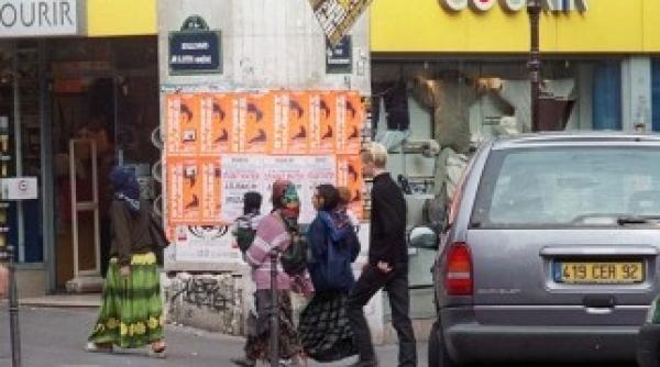 human rights watch sare in apararea romilor din franta