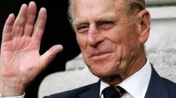 printul philip al mari britanii din nou in spital