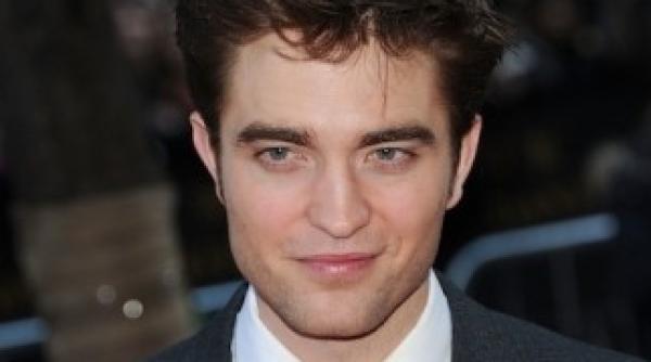 robert pattinson va fi noul lawrence al arabiei