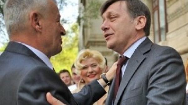 antonescu nu exclude o candidatura la prezidentiale alaturi de oprescu